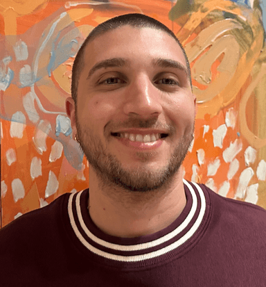 Portrait of Alan Hernandez